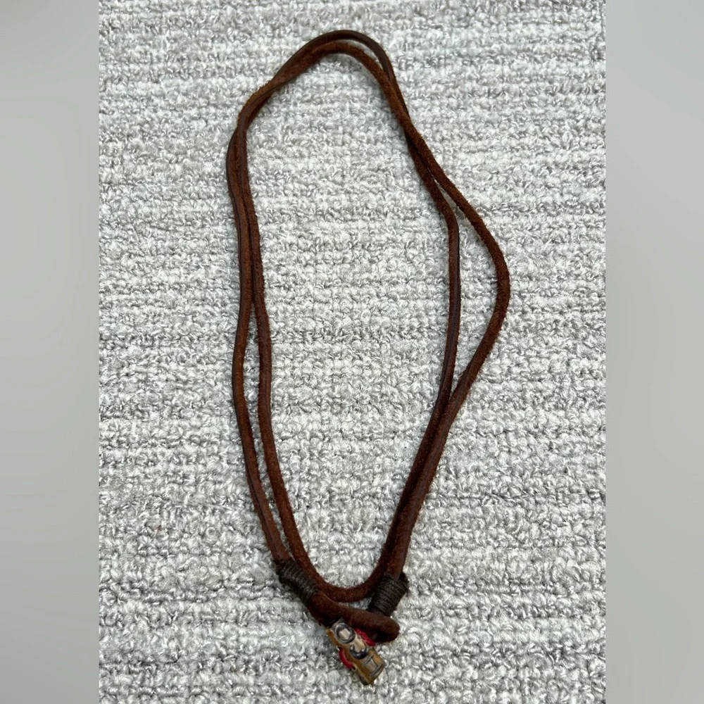 Hollister by Abercrombie & Fitch Leather Necklace new